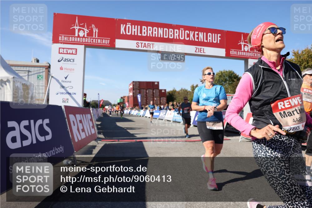 03.10.2025 - Köhlbrandbrückenlauf Lena Gebhardt http://msf.ph/oto/9060413 03.10.2025 13:10:46 Ziel 4081, 4412, 4488, 4514, 5410, 5753, 5791, 6269, 6273 meine-sportfotos.de