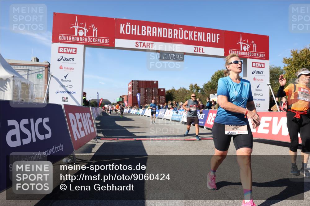03.10.2025 - Köhlbrandbrückenlauf Lena Gebhardt http://msf.ph/oto/9060424 03.10.2025 13:10:46 Ziel 4081, 4412, 4488, 4514, 5410, 5753, 5791, 6269, 6273 meine-sportfotos.de