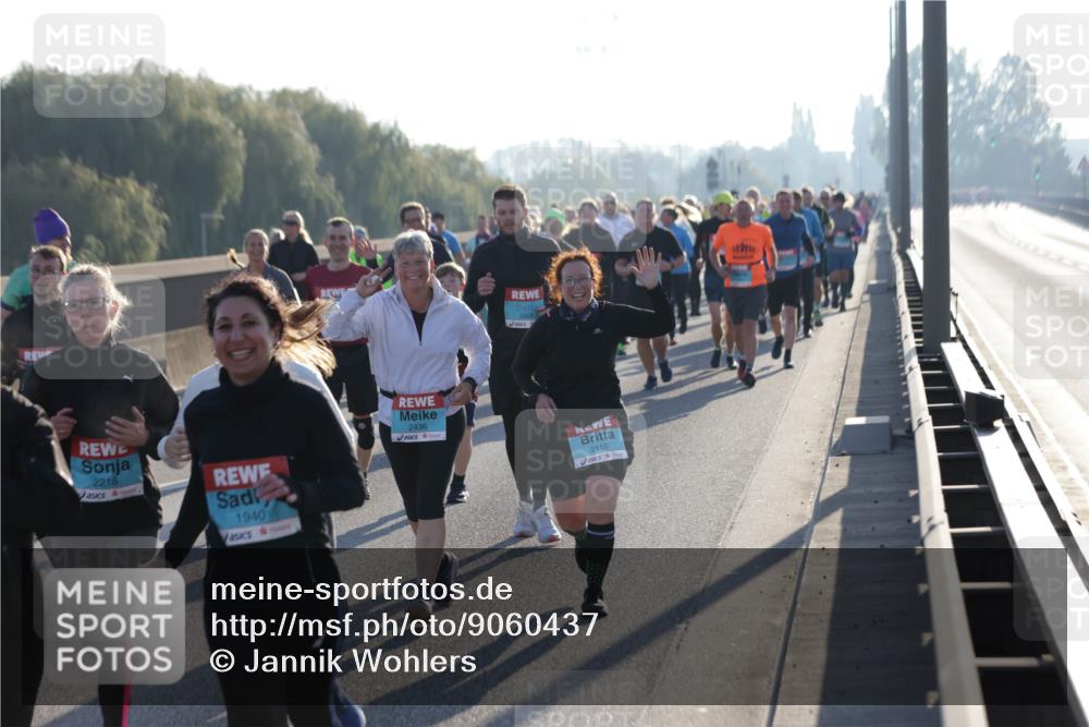 03.10.2025 - Köhlbrandbrückenlauf Jannik Wohlers http://msf.ph/oto/9060437 03.10.2025 09:22:39 Position 3 3826, 2218, 1940, 2436, 2116 meine-sportfotos.de