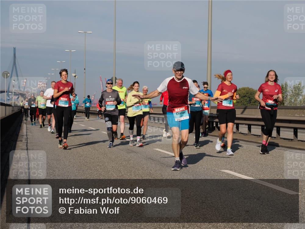 03.10.2025 - Köhlbrandbrückenlauf Fabian Wolf http://msf.ph/oto/9060469 03.10.2025 10:05:16 Position 3 1984 meine-sportfotos.de