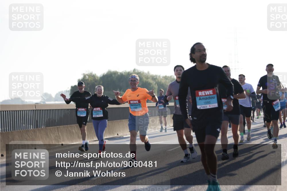 03.10.2025 - Köhlbrandbrückenlauf Jannik Wohlers http://msf.ph/oto/9060481 03.10.2025 09:14:48 Position 3 1284, 3495, 1550 meine-sportfotos.de