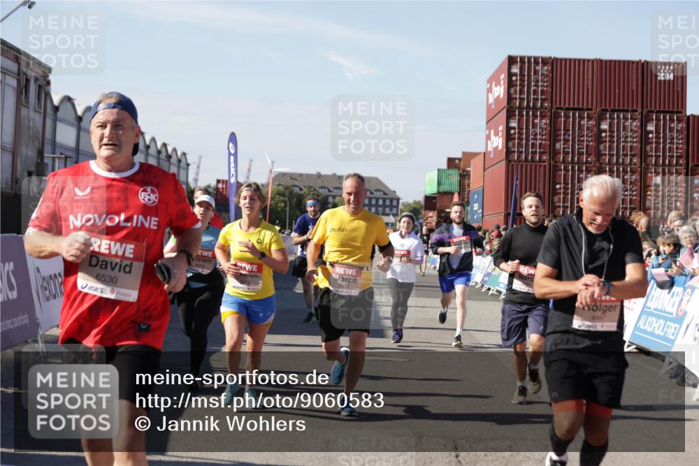 03.10.2025 - Köhlbrandbrückenlauf Jannik Wohlers http://msf.ph/oto/9060583 03.10.2025 13:12:59 Ziel 4446, 4487, 4528, 4559, 4628, 4671, 4748, 4965, 5051, 5381, 5673, 5674, 6303, 6496, 6497, 6530, 6791 meine-sportfotos.de