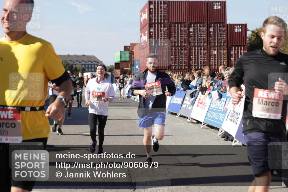 03.10.2025 - Köhlbrandbrückenlauf Jannik Wohlers http://msf.ph/oto/9060679 03.10.2025 13:13:01 Ziel 4446, 4487, 4528, 4559, 4628, 4671, 4748, 4965, 5051, 5381, 5673, 5674, 6303, 6496, 6497, 6530, 6705, 6742, 6791 meine-sportfotos.de