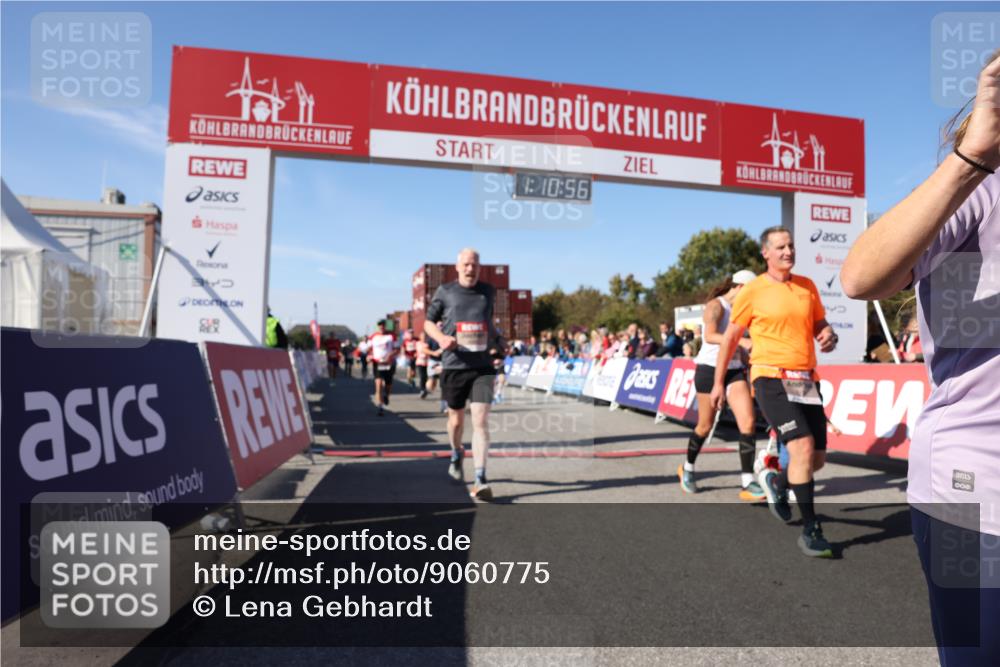 03.10.2025 - Köhlbrandbrückenlauf Lena Gebhardt http://msf.ph/oto/9060775 03.10.2025 13:10:56 Ziel 4352, 4370, 4401, 4412, 4506, 4547, 4689, 4862, 4933, 4998, 5103, 5791, 5965, 6274, 6330, 6449, 6450, 6665, 6797 meine-sportfotos.de