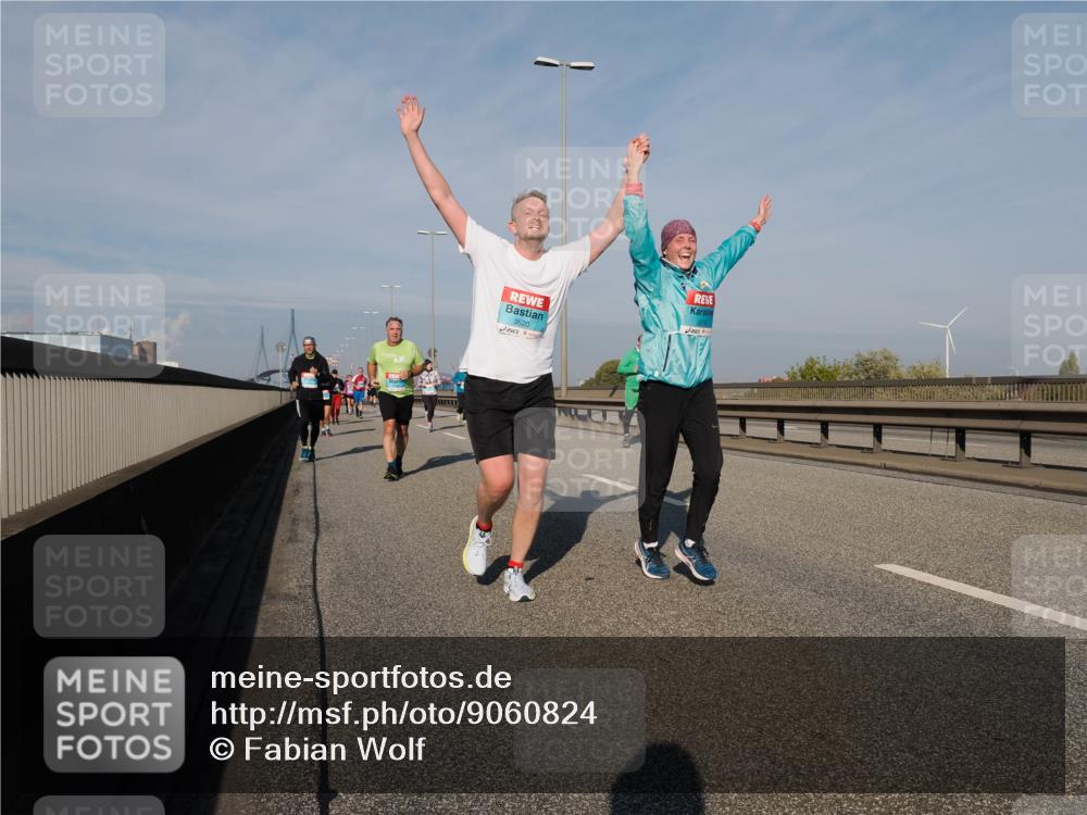 03.10.2025 - Köhlbrandbrückenlauf Fabian Wolf http://msf.ph/oto/9060824 03.10.2025 10:05:25 Position 3 3520 meine-sportfotos.de