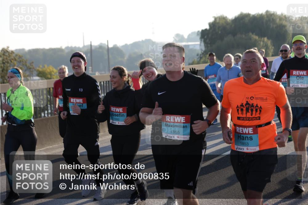 03.10.2025 - Köhlbrandbrückenlauf Jannik Wohlers http://msf.ph/oto/9060835 03.10.2025 09:22:47 Position 3 13, 1992, 1855, 12, 1853, 1539 meine-sportfotos.de