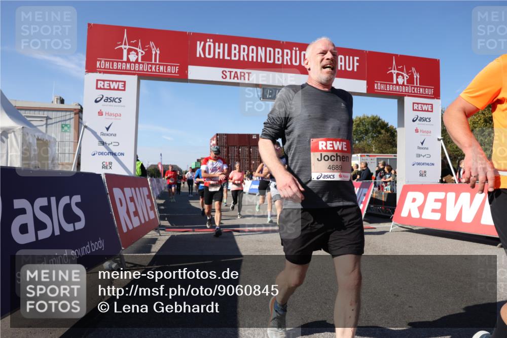 03.10.2025 - Köhlbrandbrückenlauf Lena Gebhardt http://msf.ph/oto/9060845 03.10.2025 13:10:58 Ziel 4352, 4370, 4401, 4412, 4506, 4547, 4689, 4862, 4933, 4998, 5103, 5791, 5965, 6274, 6330, 6449, 6450, 6665, 6797 meine-sportfotos.de