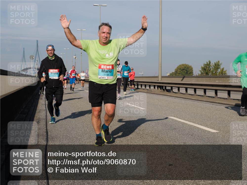 03.10.2025 - Köhlbrandbrückenlauf Fabian Wolf http://msf.ph/oto/9060870 03.10.2025 10:05:26 Position 3 3455, 1734 meine-sportfotos.de