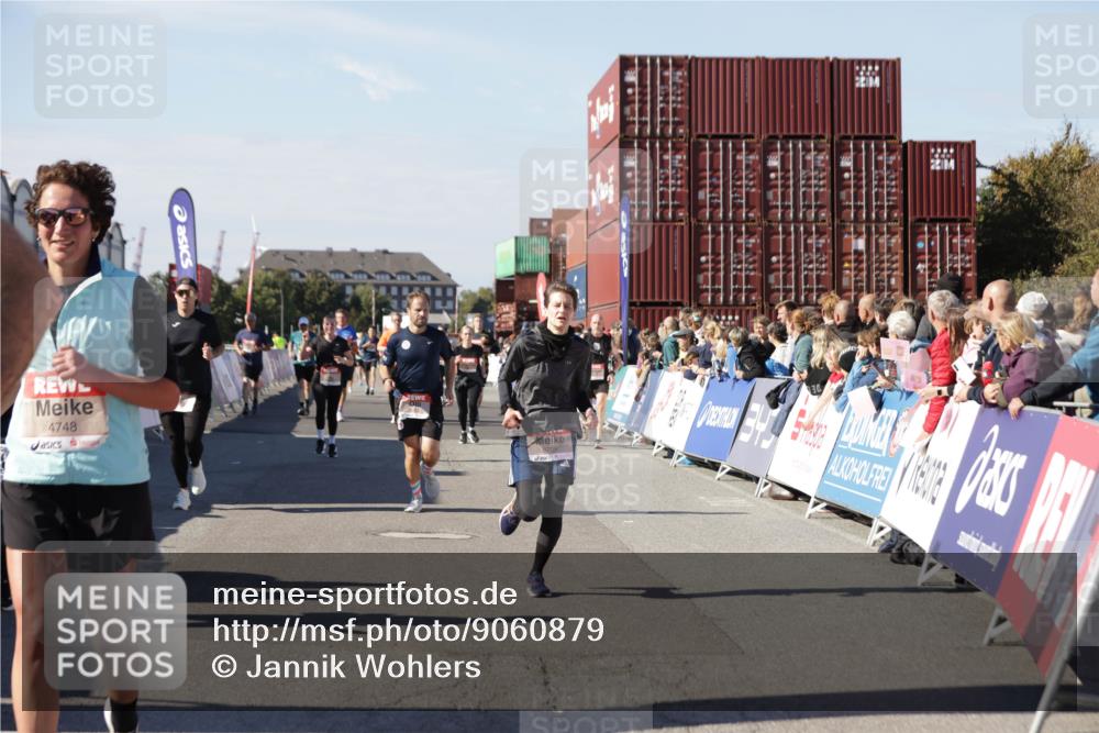 03.10.2025 - Köhlbrandbrückenlauf Jannik Wohlers http://msf.ph/oto/9060879 03.10.2025 13:13:06 Ziel 4193, 4446, 4487, 4528, 4559, 4628, 4748, 5051, 5381, 5673, 5674, 5678, 6303, 6393, 6496, 6530, 6705, 6725, 6742, 6755 meine-sportfotos.de