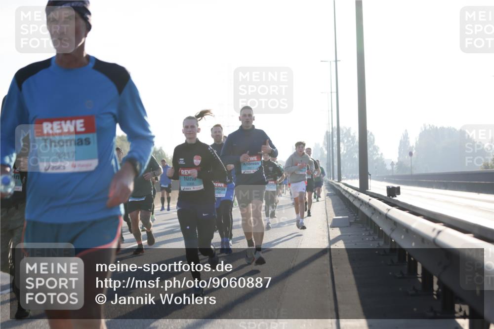 03.10.2025 - Köhlbrandbrückenlauf Jannik Wohlers http://msf.ph/oto/9060887 03.10.2025 09:14:55 Position 3 3317, 3568, 57 meine-sportfotos.de