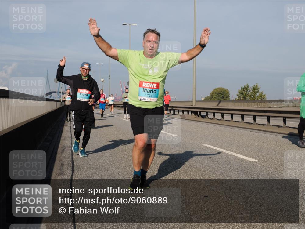 03.10.2025 - Köhlbrandbrückenlauf Fabian Wolf http://msf.ph/oto/9060889 03.10.2025 10:05:27 Position 3 1734, 3455 meine-sportfotos.de