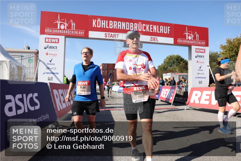 03.10.2025 - Köhlbrandbrückenlauf Lena Gebhardt http://msf.ph/oto/9060919 03.10.2025 13:11:01 Ziel 4352, 4370, 4401, 4506, 4547, 4689, 4862, 4933, 4998, 5103, 5791, 5965, 6274, 6330, 6449, 6450, 6665, 6797 meine-sportfotos.de