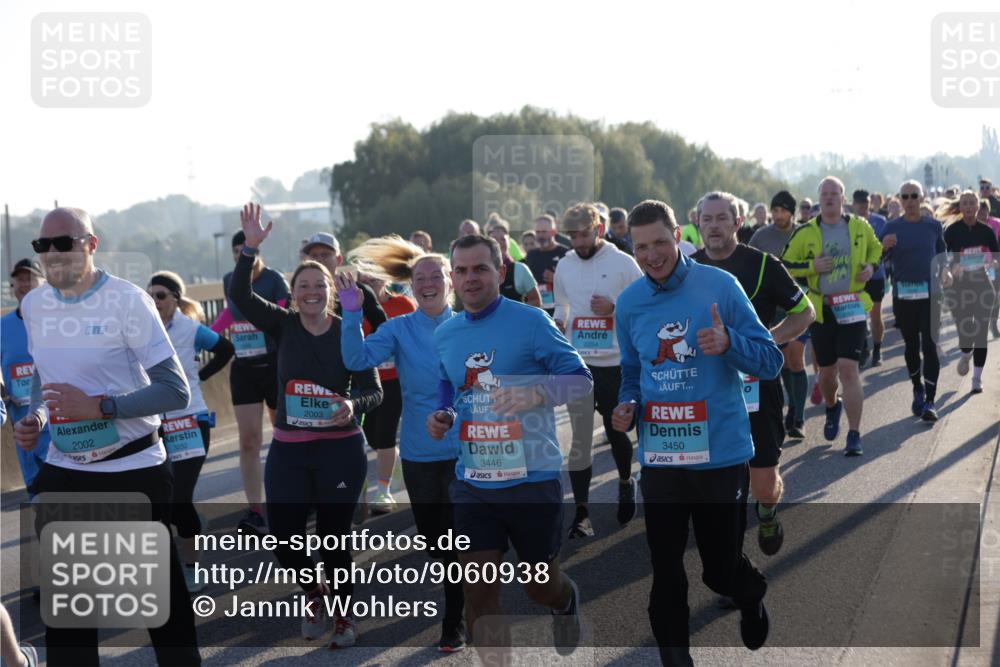 03.10.2025 - Köhlbrandbrückenlauf Jannik Wohlers http://msf.ph/oto/9060938 03.10.2025 09:22:49 Position 3 2002, 3232, 2254, 2003, 3446, 3450 meine-sportfotos.de