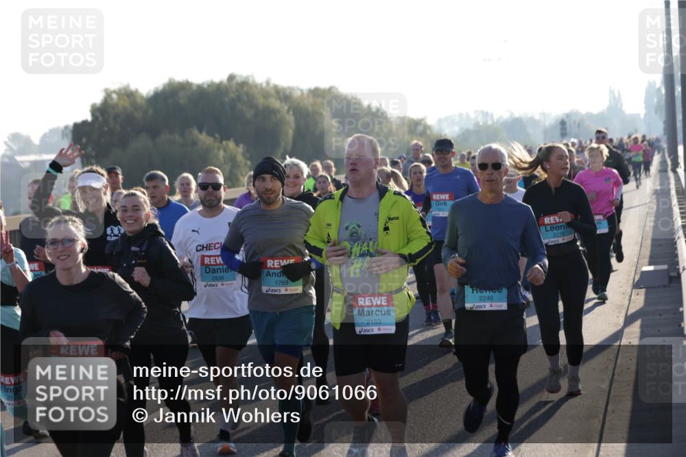 03.10.2025 - Köhlbrandbrückenlauf Jannik Wohlers http://msf.ph/oto/9061066 03.10.2025 09:22:52 Position 3 2177, 2641, 2836, 1769, 2153, 2246, 2270 meine-sportfotos.de
