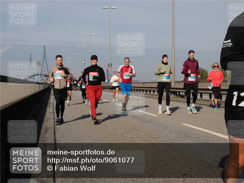 03.10.2025 - Köhlbrandbrückenlauf Fabian Wolf http://msf.ph/oto/9061077 03.10.2025 10:05:32 Position 3 1967 meine-sportfotos.de