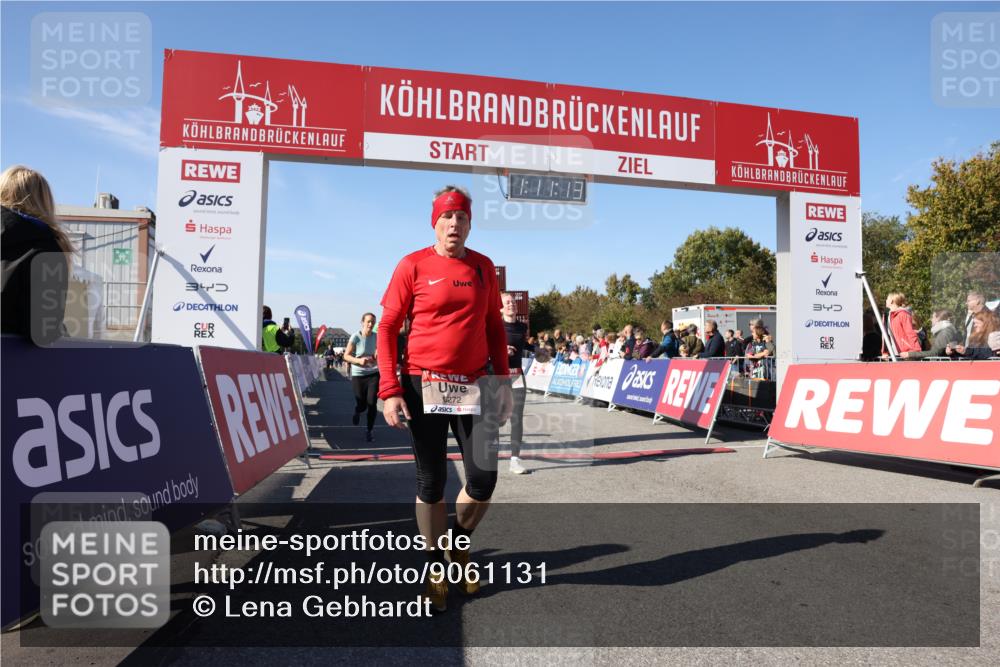 03.10.2025 - Köhlbrandbrückenlauf Lena Gebhardt http://msf.ph/oto/9061131 03.10.2025 13:11:13 Ziel 4135, 4521, 5218, 5258, 5522, 6272, 6572, 6685, 6686, 6727, 6751 meine-sportfotos.de