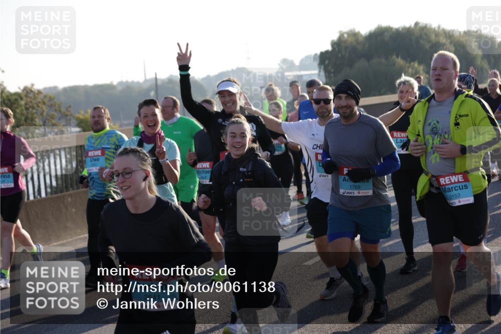 03.10.2025 - Köhlbrandbrückenlauf Jannik Wohlers http://msf.ph/oto/9061138 03.10.2025 09:22:53 Position 3 2641, 1769, 2153 meine-sportfotos.de