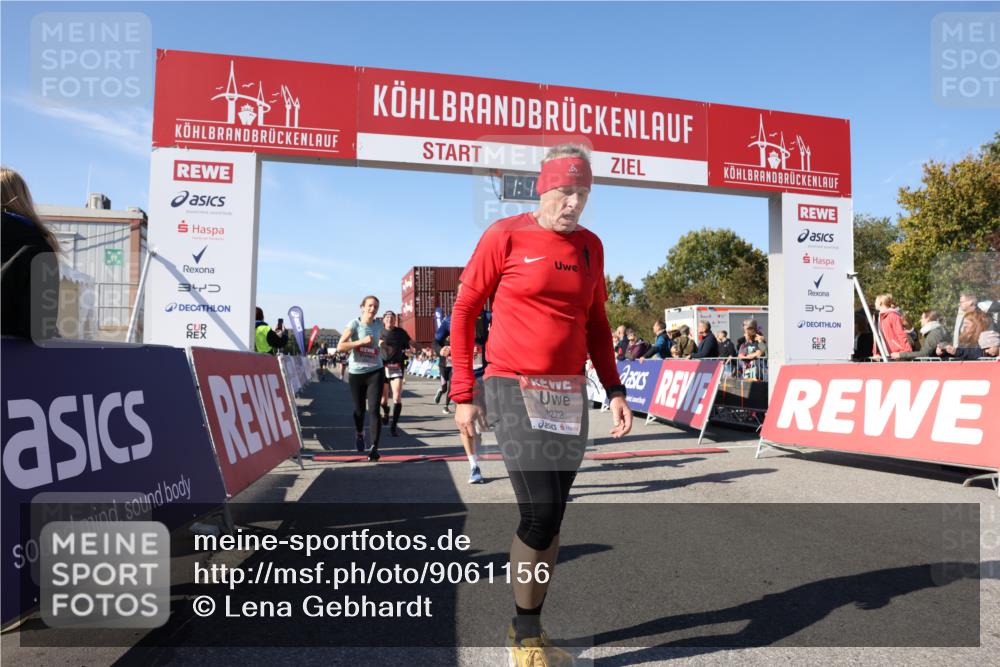03.10.2025 - Köhlbrandbrückenlauf Lena Gebhardt http://msf.ph/oto/9061156 03.10.2025 13:11:14 Ziel 4135, 4521, 5218, 5258, 5522, 5754, 6272, 6572, 6685, 6686, 6727, 6751 meine-sportfotos.de