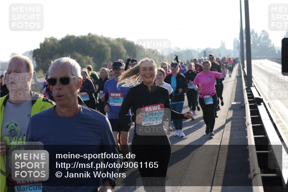 03.10.2025 - Köhlbrandbrückenlauf Jannik Wohlers http://msf.ph/oto/9061165 03.10.2025 09:22:54 Position 3 1652, 2270 meine-sportfotos.de