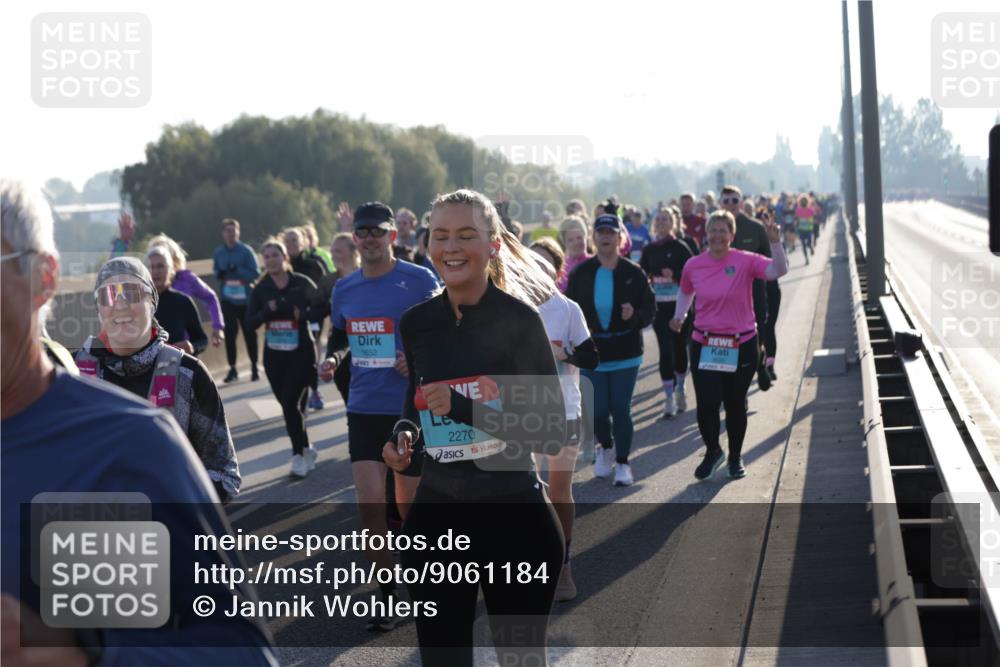 03.10.2025 - Köhlbrandbrückenlauf Jannik Wohlers http://msf.ph/oto/9061184 03.10.2025 09:22:54 Position 3 1652, 2270 meine-sportfotos.de