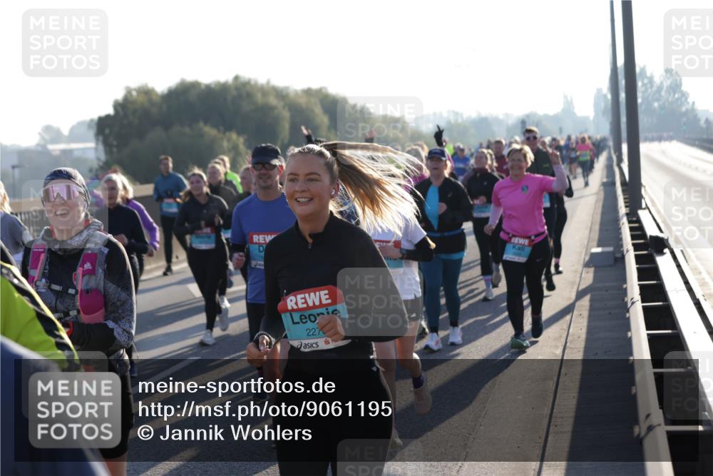 03.10.2025 - Köhlbrandbrückenlauf Jannik Wohlers http://msf.ph/oto/9061195 03.10.2025 09:22:54 Position 3 227 meine-sportfotos.de