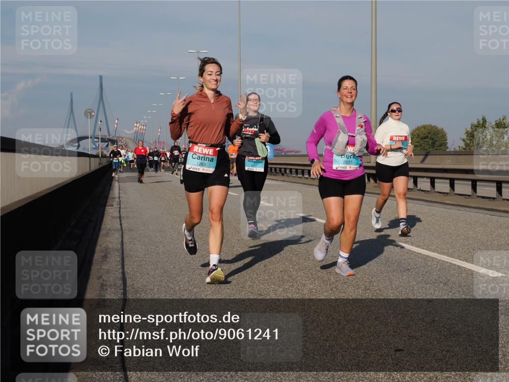 03.10.2025 - Köhlbrandbrückenlauf Fabian Wolf http://msf.ph/oto/9061241 03.10.2025 10:05:37 Position 3 2637, 1263, 2031 meine-sportfotos.de
