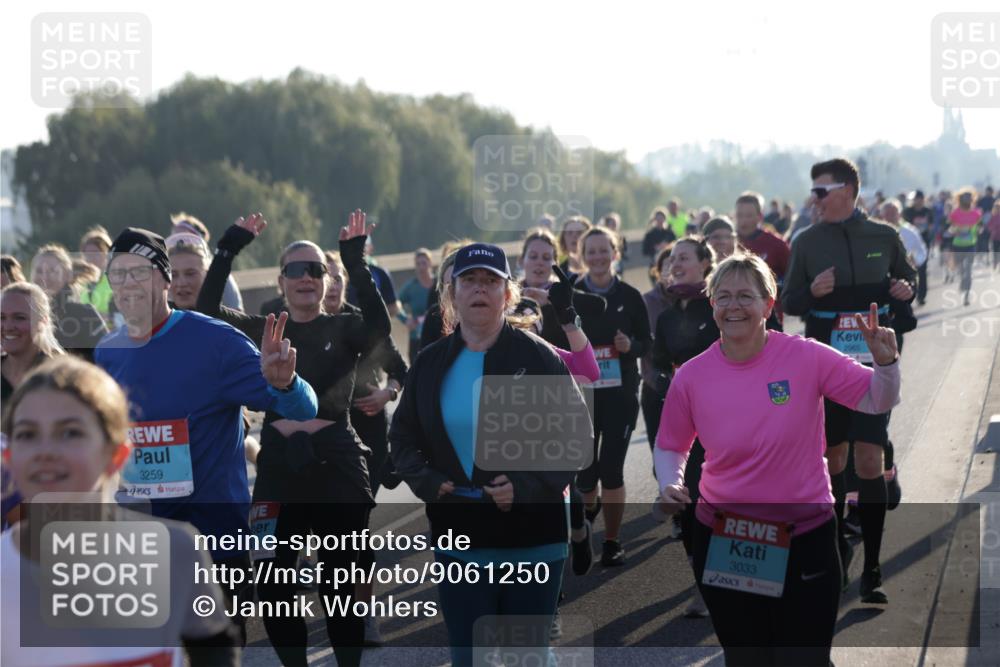 03.10.2025 - Köhlbrandbrückenlauf Jannik Wohlers http://msf.ph/oto/9061250 03.10.2025 09:22:56 Position 3 3259, 3033, 2965 meine-sportfotos.de