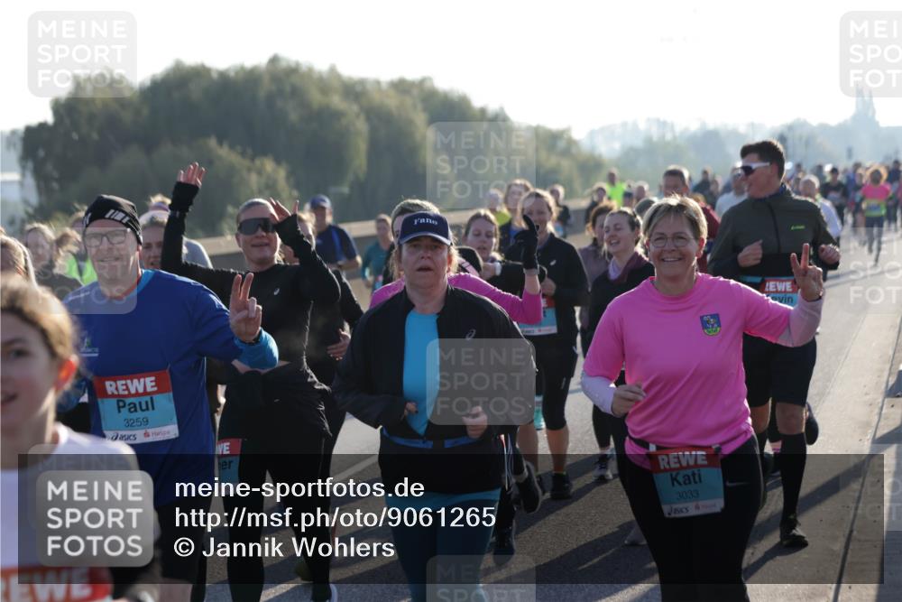 03.10.2025 - Köhlbrandbrückenlauf Jannik Wohlers http://msf.ph/oto/9061265 03.10.2025 09:22:56 Position 3 3259, 3033 meine-sportfotos.de
