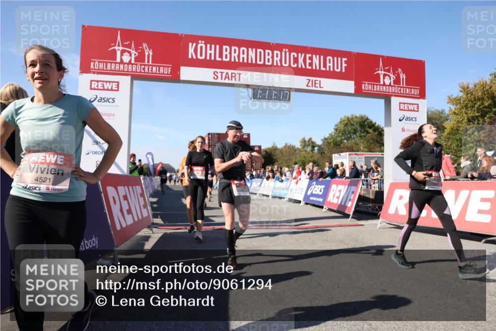 03.10.2025 - Köhlbrandbrückenlauf Lena Gebhardt http://msf.ph/oto/9061294 03.10.2025 13:11:17 Ziel 4135, 4293, 4521, 4597, 5218, 5258, 5522, 5754, 6080, 6272, 6572, 6685, 6686, 6726, 6727, 6751 meine-sportfotos.de