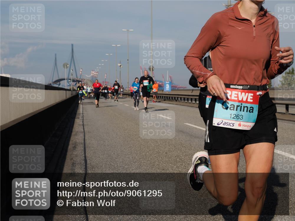 03.10.2025 - Köhlbrandbrückenlauf Fabian Wolf http://msf.ph/oto/9061295 03.10.2025 10:05:39 Position 3 1263 meine-sportfotos.de