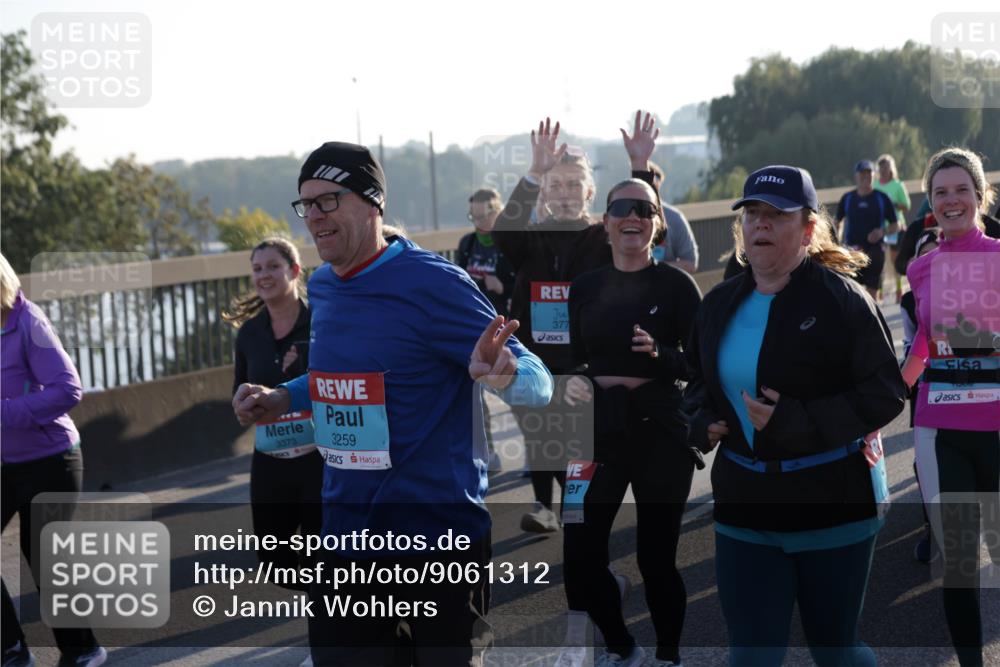 03.10.2025 - Köhlbrandbrückenlauf Jannik Wohlers http://msf.ph/oto/9061312 03.10.2025 09:22:57 Position 3 3373, 3259, 377 meine-sportfotos.de