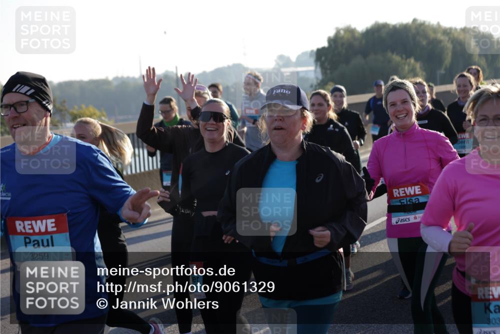 03.10.2025 - Köhlbrandbrückenlauf Jannik Wohlers http://msf.ph/oto/9061329 03.10.2025 09:22:58 Position 3 3259, 303 meine-sportfotos.de