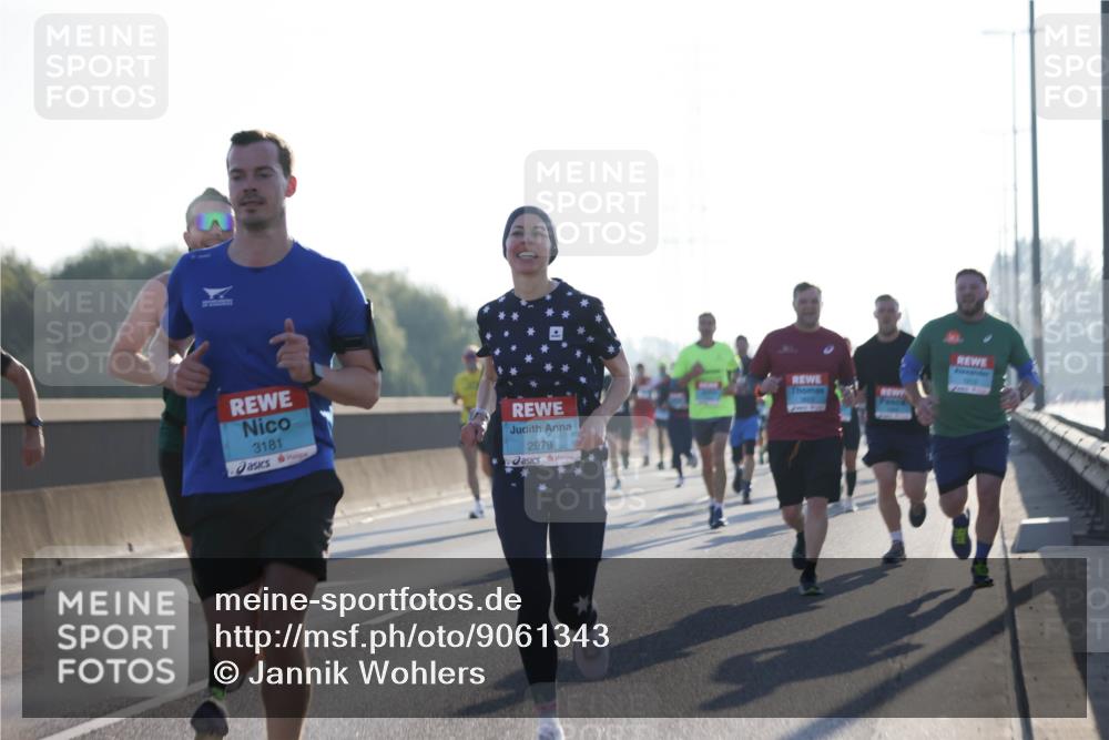 03.10.2025 - Köhlbrandbrückenlauf Jannik Wohlers http://msf.ph/oto/9061343 03.10.2025 09:15:04 Position 3 3181, 2979 meine-sportfotos.de