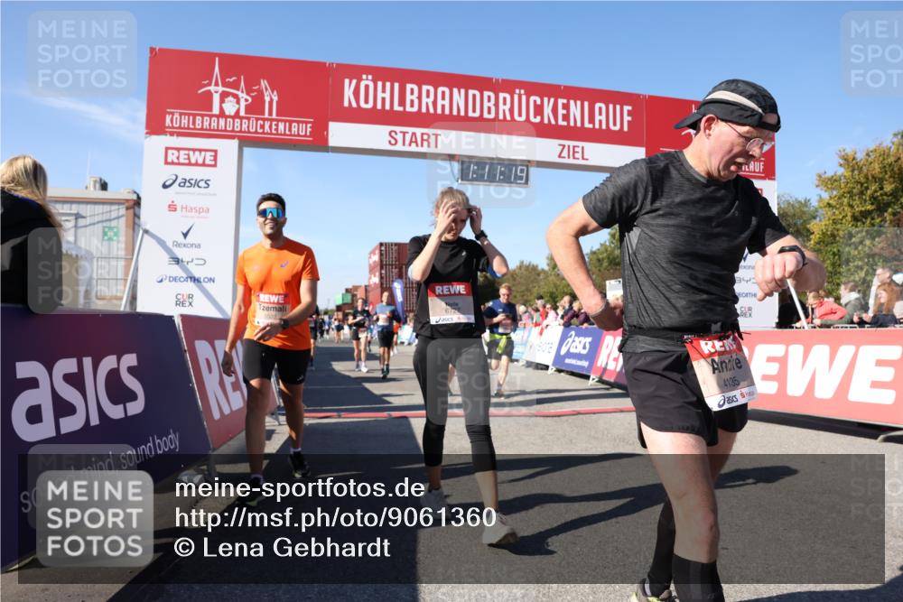 03.10.2025 - Köhlbrandbrückenlauf Lena Gebhardt http://msf.ph/oto/9061360 03.10.2025 13:11:19 Ziel 4135, 4293, 4521, 4597, 5218, 5258, 5522, 5754, 6080, 6272, 6572, 6685, 6686, 6726, 6727, 6751 meine-sportfotos.de