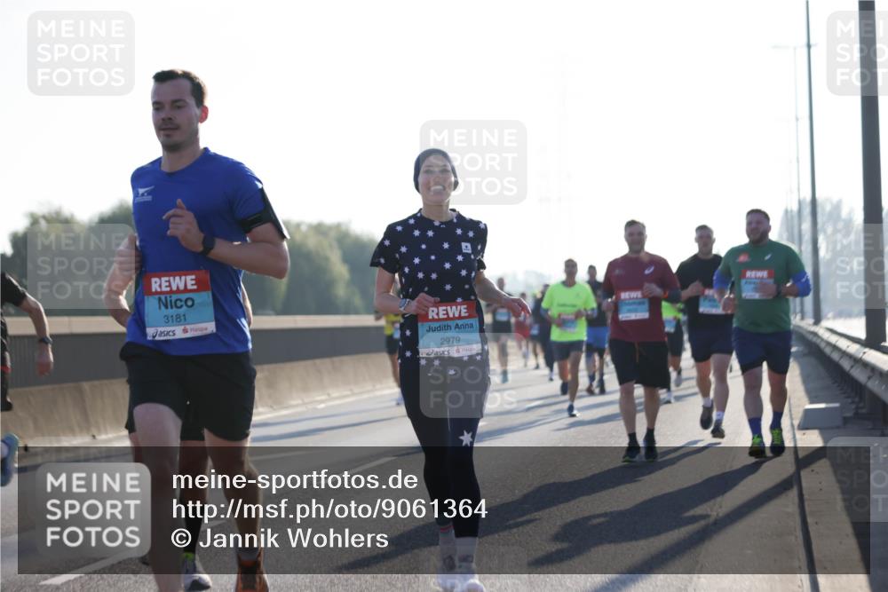 03.10.2025 - Köhlbrandbrückenlauf Jannik Wohlers http://msf.ph/oto/9061364 03.10.2025 09:15:04 Position 3 3181, 2979 meine-sportfotos.de