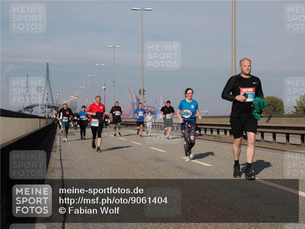 03.10.2025 - Köhlbrandbrückenlauf Fabian Wolf http://msf.ph/oto/9061404 03.10.2025 10:05:44 Position 3 73 meine-sportfotos.de