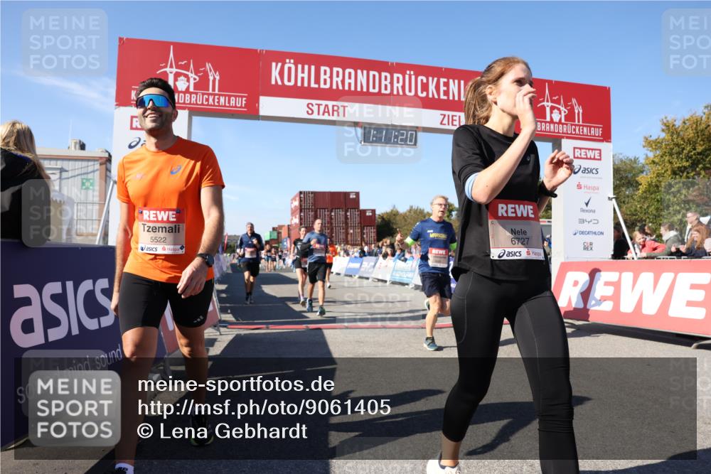 03.10.2025 - Köhlbrandbrückenlauf Lena Gebhardt http://msf.ph/oto/9061405 03.10.2025 13:11:20 Ziel 4135, 4293, 4521, 4597, 5218, 5258, 5522, 5754, 5939, 6080, 6572, 6685, 6686, 6726, 6727, 6751 meine-sportfotos.de