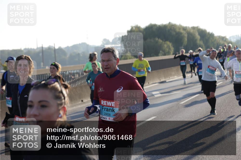 03.10.2025 - Köhlbrandbrückenlauf Jannik Wohlers http://msf.ph/oto/9061468 03.10.2025 09:23:01 Position 3 3701, 2408 meine-sportfotos.de