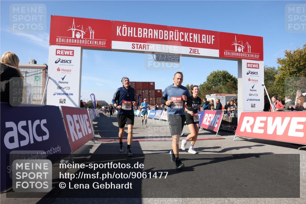 03.10.2025 - Köhlbrandbrückenlauf Lena Gebhardt http://msf.ph/oto/9061477 03.10.2025 13:11:22 Ziel 4135, 4293, 4315, 4325, 4521, 4597, 4999, 5218, 5258, 5522, 5754, 5939, 6028, 6080, 6572, 6680, 6685, 6686, 6726, 6727, 6751 meine-sportfotos.de