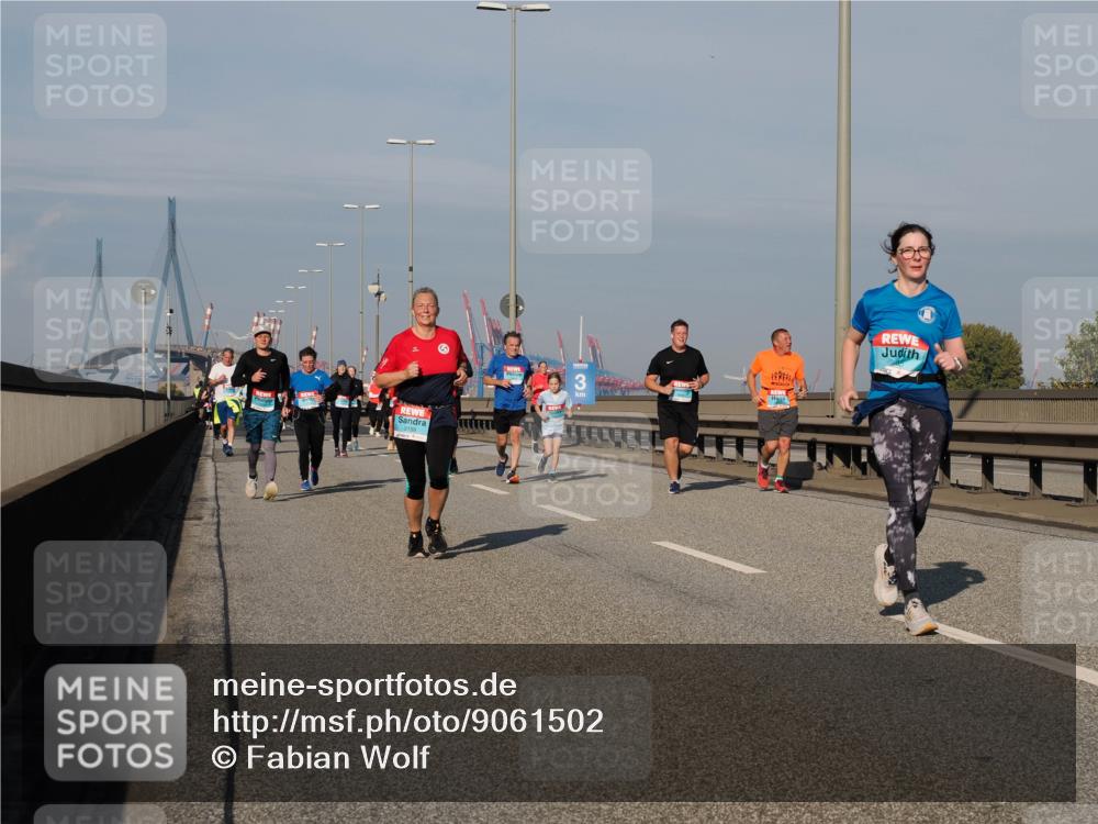 03.10.2025 - Köhlbrandbrückenlauf Fabian Wolf http://msf.ph/oto/9061502 03.10.2025 10:05:46 Position 3 3159, 3 meine-sportfotos.de