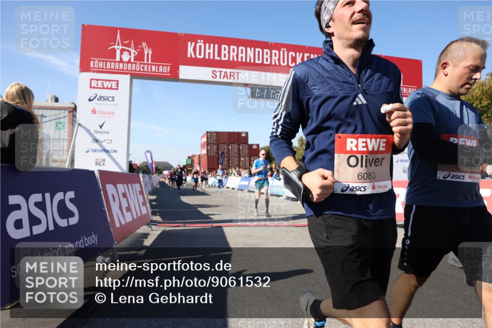 03.10.2025 - Köhlbrandbrückenlauf Lena Gebhardt http://msf.ph/oto/9061532 03.10.2025 13:11:24 Ziel 4135, 4293, 4315, 4325, 4597, 4999, 5145, 5258, 5522, 5754, 5939, 6028, 6080, 6563, 6680, 6685, 6686, 6690, 6691, 6726, 6727, 6751 meine-sportfotos.de