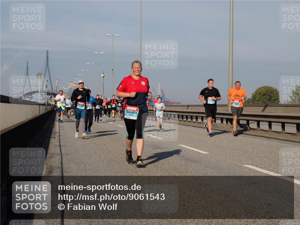 03.10.2025 - Köhlbrandbrückenlauf Fabian Wolf http://msf.ph/oto/9061543 03.10.2025 10:05:48 Position 3 3159 meine-sportfotos.de