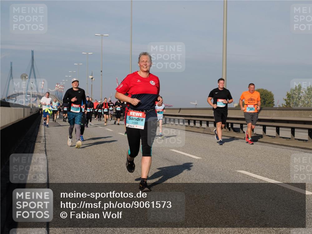 03.10.2025 - Köhlbrandbrückenlauf Fabian Wolf http://msf.ph/oto/9061573 03.10.2025 10:05:48 Position 3 3159 meine-sportfotos.de