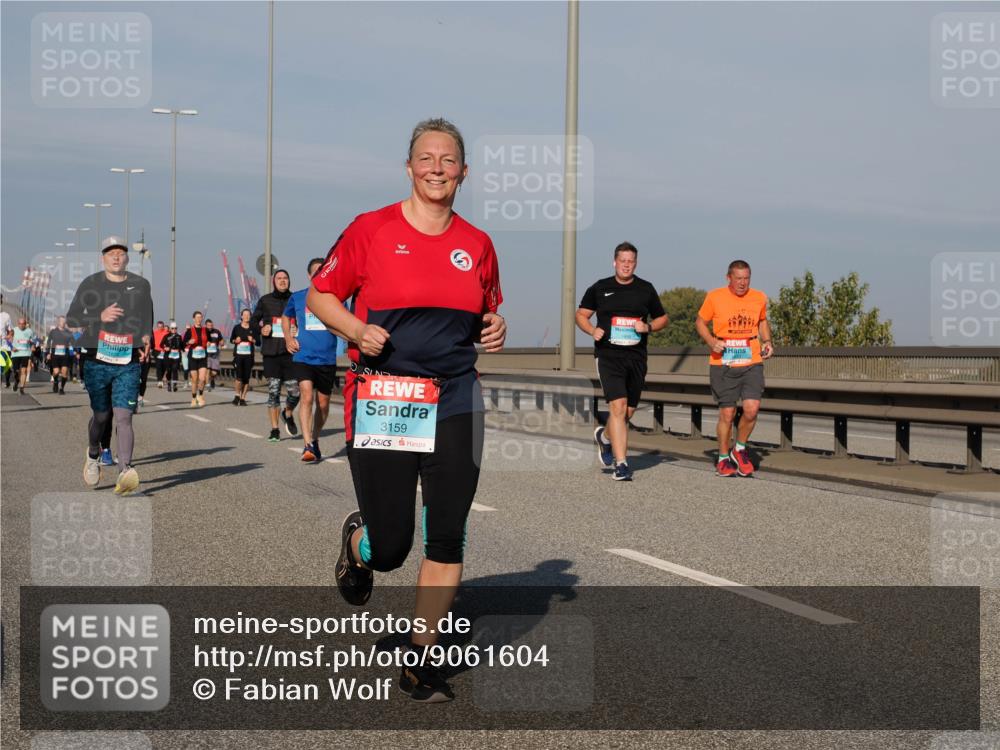 03.10.2025 - Köhlbrandbrückenlauf Fabian Wolf http://msf.ph/oto/9061604 03.10.2025 10:05:49 Position 3 3159 meine-sportfotos.de