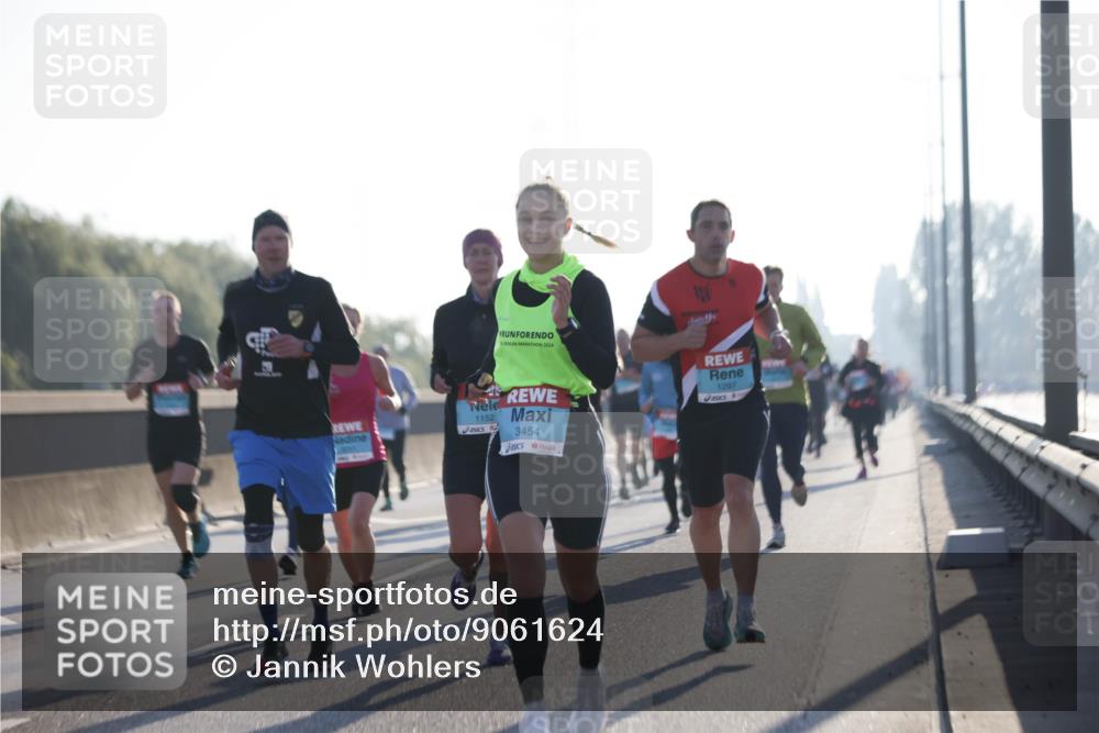 03.10.2025 - Köhlbrandbrückenlauf Jannik Wohlers http://msf.ph/oto/9061624 03.10.2025 09:15:09 Position 3 2024, 1152, 3454, 1297 meine-sportfotos.de