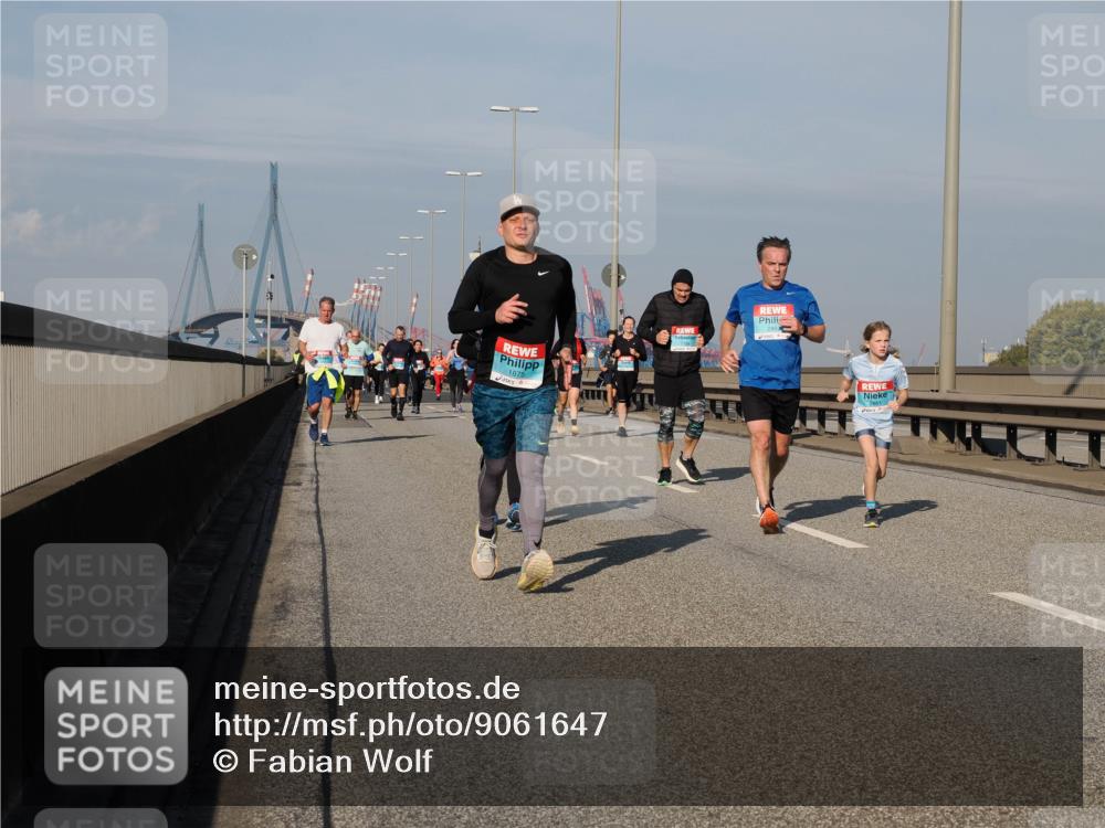 03.10.2025 - Köhlbrandbrückenlauf Fabian Wolf http://msf.ph/oto/9061647 03.10.2025 10:05:51 Position 3 1875, 2861 meine-sportfotos.de