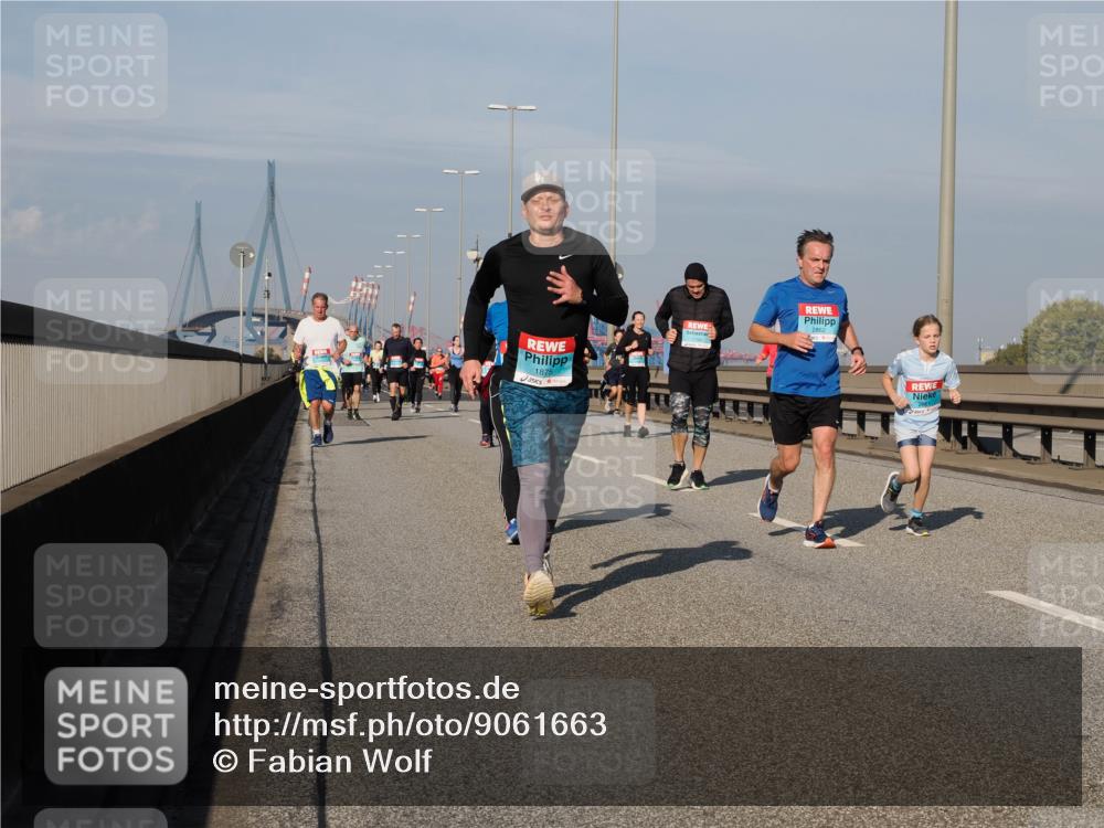 03.10.2025 - Köhlbrandbrückenlauf Fabian Wolf http://msf.ph/oto/9061663 03.10.2025 10:05:51 Position 3 1875, 2862, 2861 meine-sportfotos.de