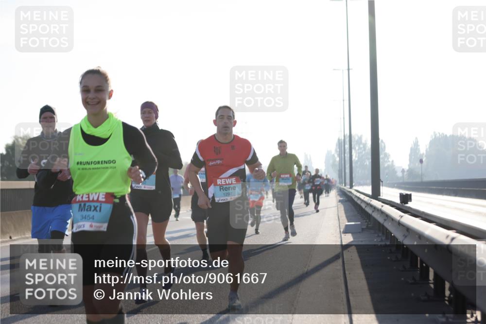 03.10.2025 - Köhlbrandbrückenlauf Jannik Wohlers http://msf.ph/oto/9061667 03.10.2025 09:15:11 Position 3 2024, 3454, 1297, 5 meine-sportfotos.de