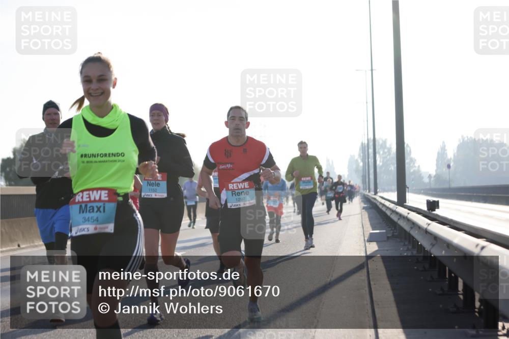 03.10.2025 - Köhlbrandbrückenlauf Jannik Wohlers http://msf.ph/oto/9061670 03.10.2025 09:15:11 Position 3 56, 2024, 3454, 1152, 1297 meine-sportfotos.de