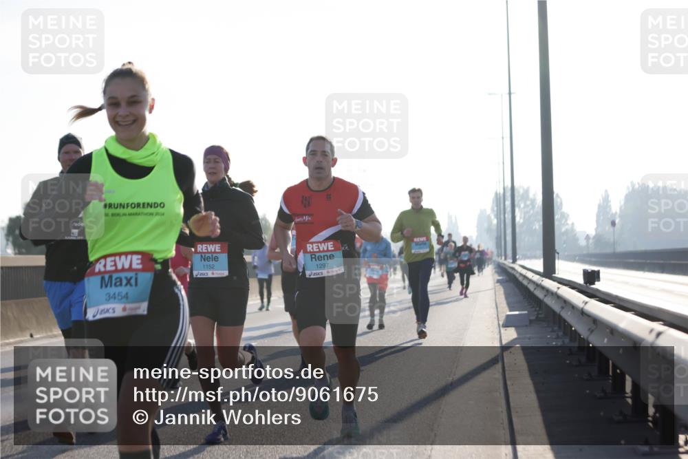 03.10.2025 - Köhlbrandbrückenlauf Jannik Wohlers http://msf.ph/oto/9061675 03.10.2025 09:15:11 Position 3 50, 2024, 3454, 1152, 1297 meine-sportfotos.de
